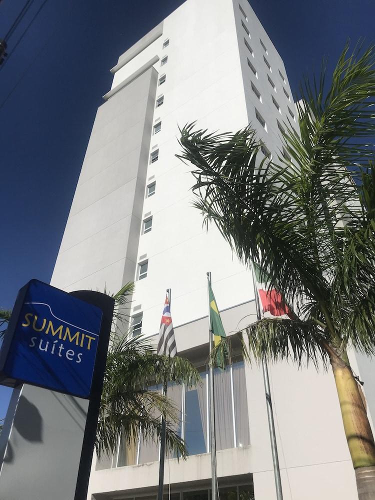 Summit Suites Hotel Pindamonhangaba Exteriér fotografie