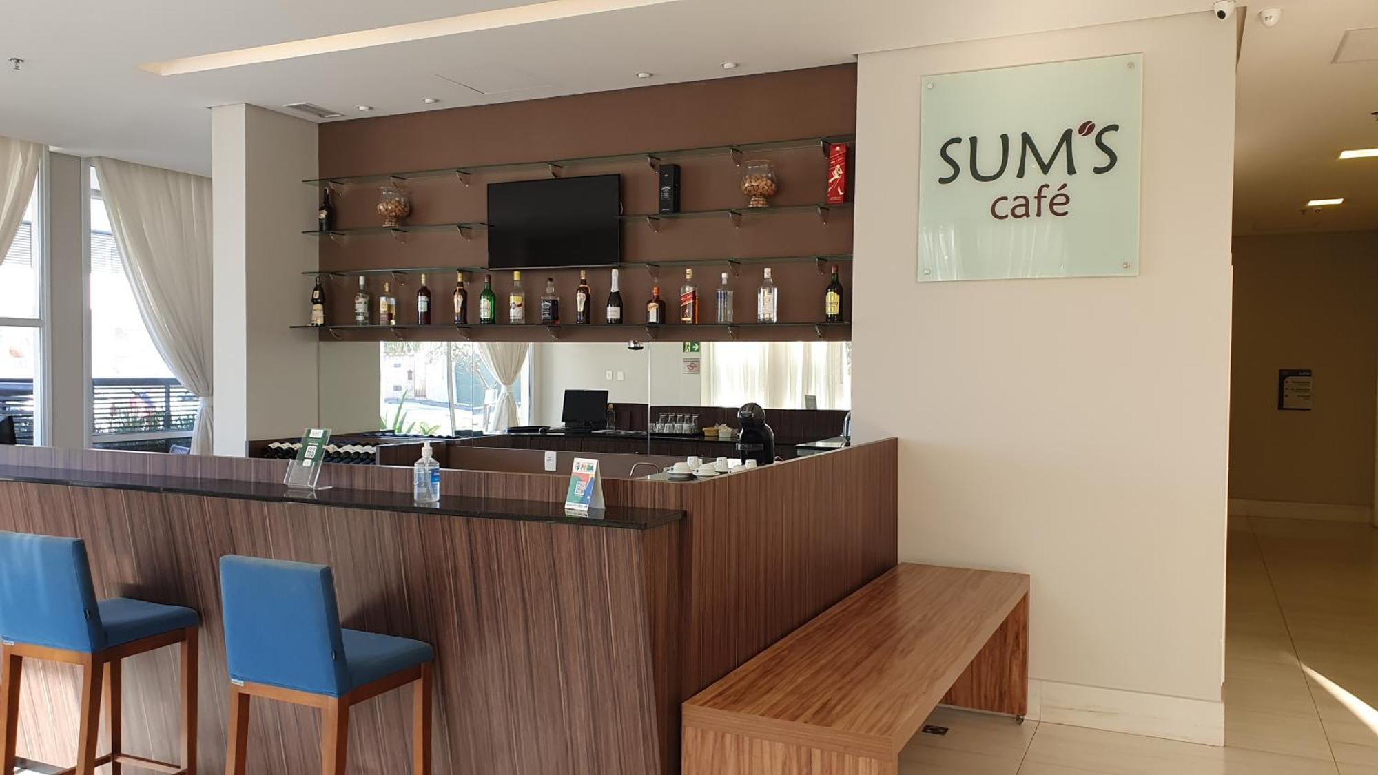Summit Suites Hotel Pindamonhangaba Exteriér fotografie